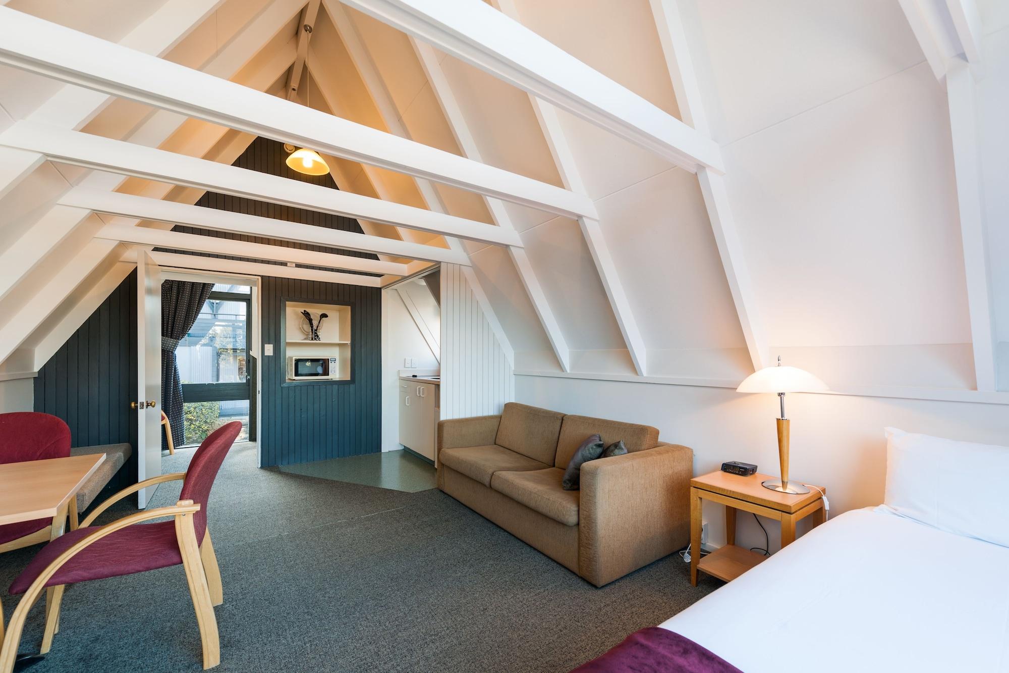 Heartland Hotel 3*